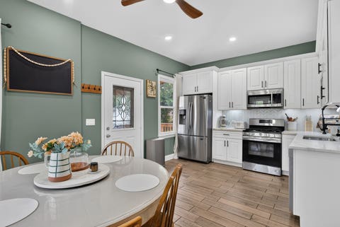 Tiny photo for 7303 Oakwood Avenue, Lyons, IL 60534 (MLS # 12708807)