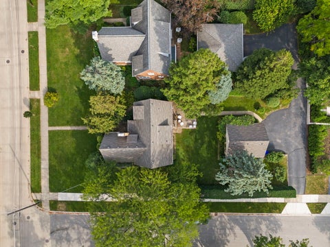 Tiny photo for 303 Hillside Avenue, Glen Ellyn, IL 60137 (MLS # 12749249)