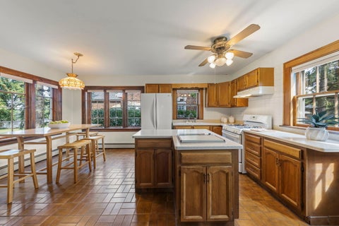 Tiny photo for 303 Hillside Avenue, Glen Ellyn, IL 60137 (MLS # 12749249)