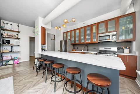 Tiny photo for 125 E 13TH Street #601, Chicago, IL 60605 (MLS # 12499738)