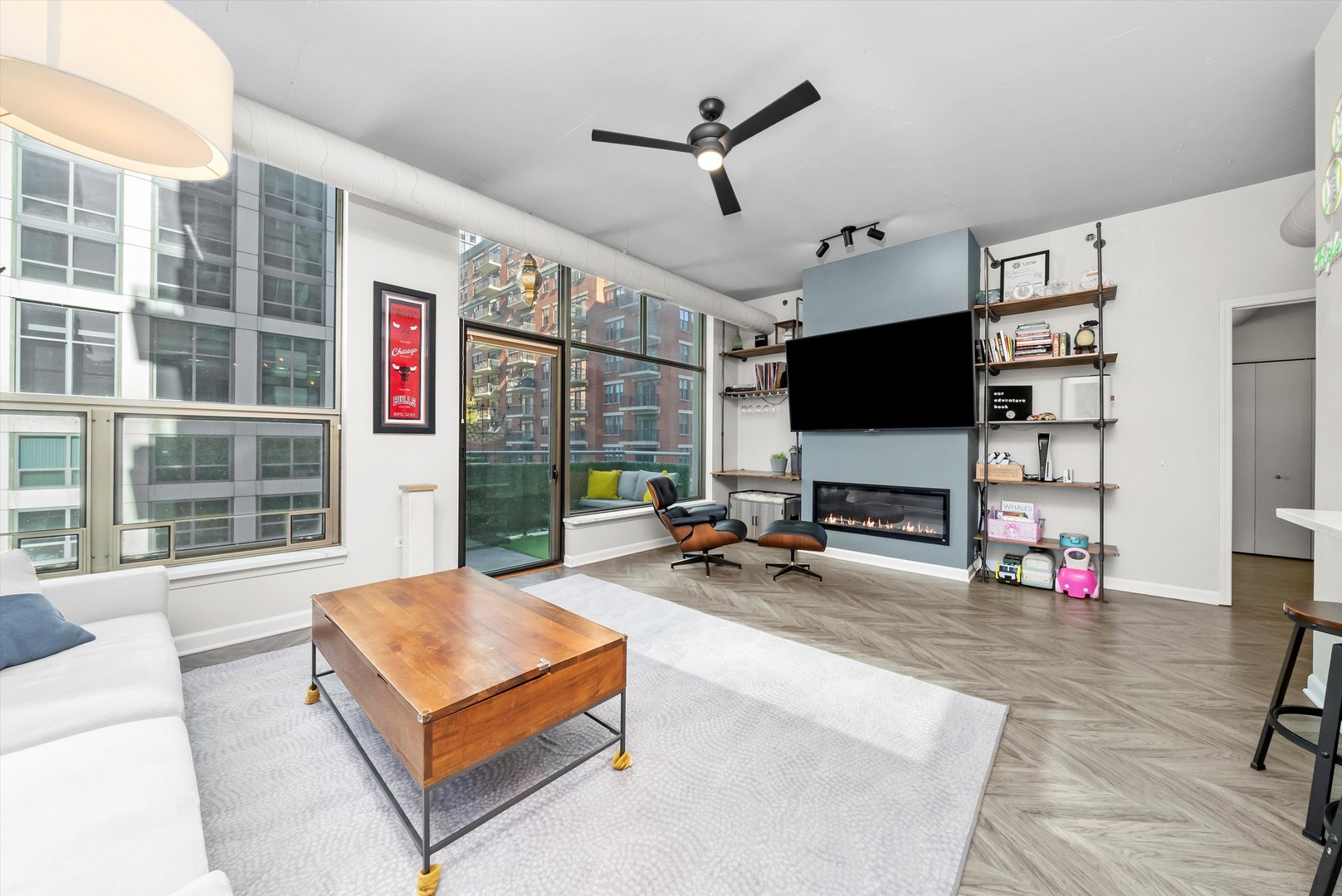 125 E 13TH Street 601