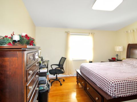 Tiny photo for 7806 W 80 Place, Bridgeview, IL 60455 (MLS # 12592288)