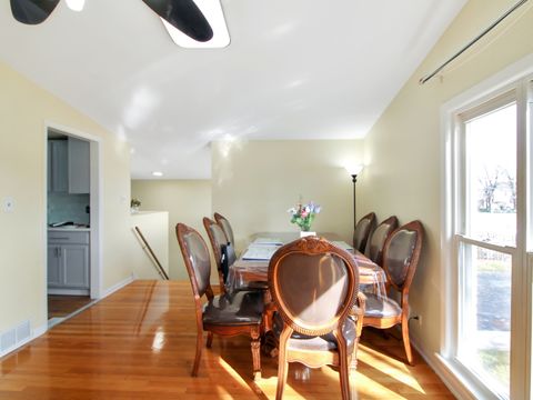 Tiny photo for 7806 W 80 Place, Bridgeview, IL 60455 (MLS # 12592288)