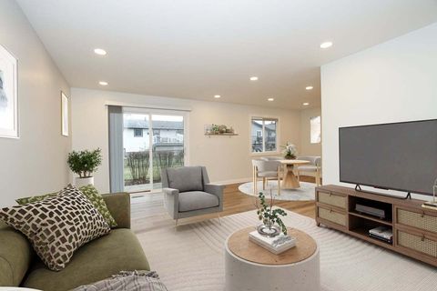 Tiny photo for 1122 Danvers Court, Schaumburg, IL 60193 (MLS # 12595548)