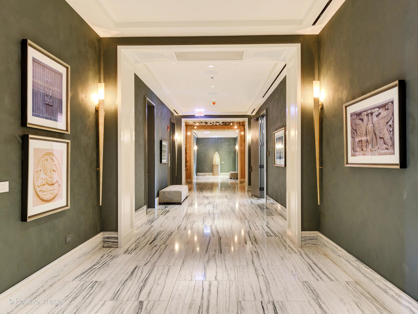 118 E Erie Street 31G