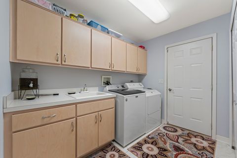 Tiny photo for 16328 Bob White Circle, Orland Park, IL 60467 (MLS # 12505504)