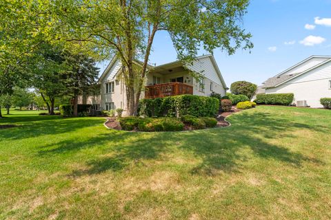 Tiny photo for 16328 Bob White Circle, Orland Park, IL 60467 (MLS # 12505504)