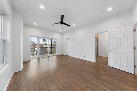 Tiny photo for 747 S Kenneth Avenue, Chicago, IL 60624 (MLS # 12490391)