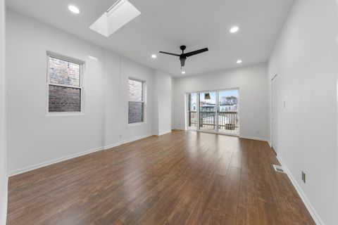 Tiny photo for 747 S Kenneth Avenue, Chicago, IL 60624 (MLS # 12490391)