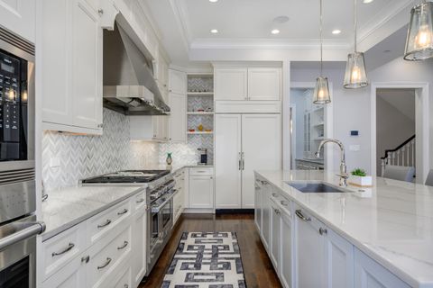 Tiny photo for 2730 N Magnolia Avenue, Chicago, IL 60614 (MLS # 12557978)