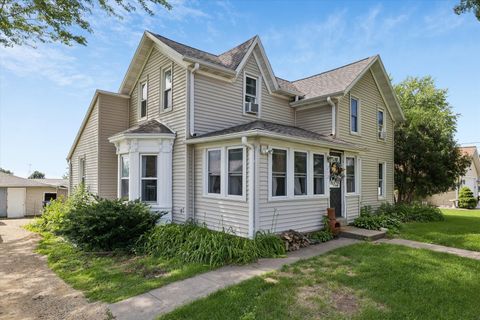 Tiny photo for 212 Main Street, Delmar, IA 52037 (MLS # 12685789)