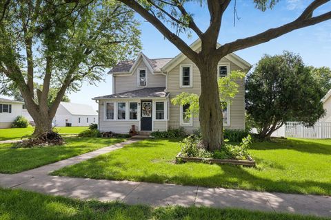 Tiny photo for 212 Main Street, Delmar, IA 52037 (MLS # 12685789)