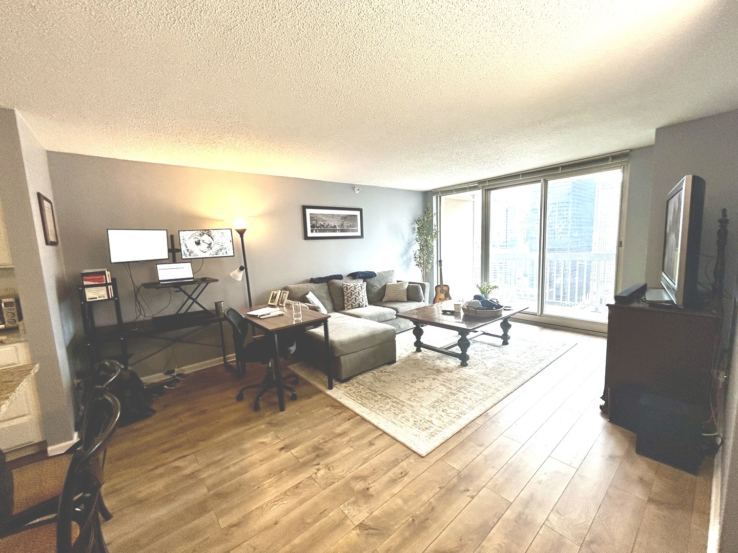 545 N Dearborn Street 3008