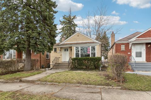 Photo of 14510 S Emerald Avenue, Riverdale, IL 60827 (MLS # 12604442)