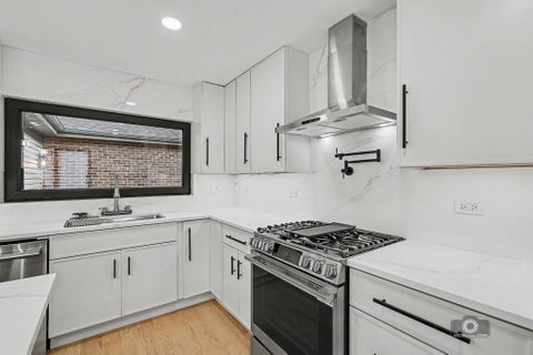 Tiny photo for 1424 Coral Reef Way, Lake Zurich, IL 60047 (MLS # 12763271)
