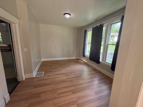 Tiny photo for 1603 Arlington Avenue, Davenport, IA 52803 (MLS # 12690190)