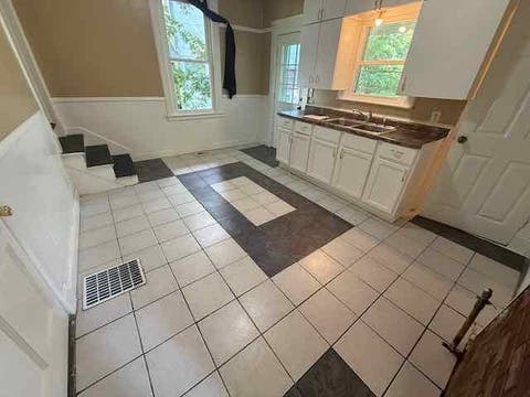 Tiny photo for 1603 Arlington Avenue, Davenport, IA 52803 (MLS # 12690190)