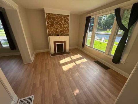 Tiny photo for 1603 Arlington Avenue, Davenport, IA 52803 (MLS # 12690190)