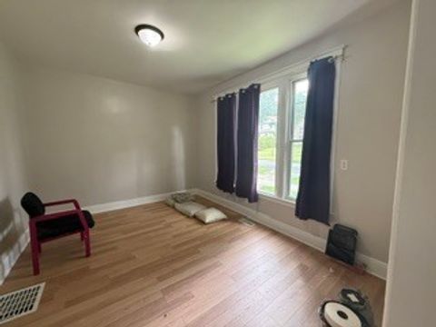 Tiny photo for 1603 Arlington Avenue, Davenport, IA 52803 (MLS # 12690190)