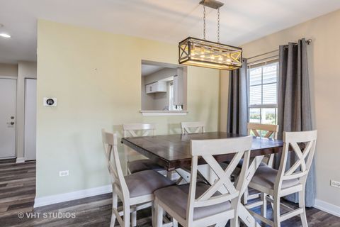 Tiny photo for 519 Jennifer Circle, Mundelein, IL 60060 (MLS # 12433683)