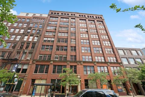 Photo of 727 S Dearborn Street #911, Chicago, IL 60605 (MLS # 12591863)