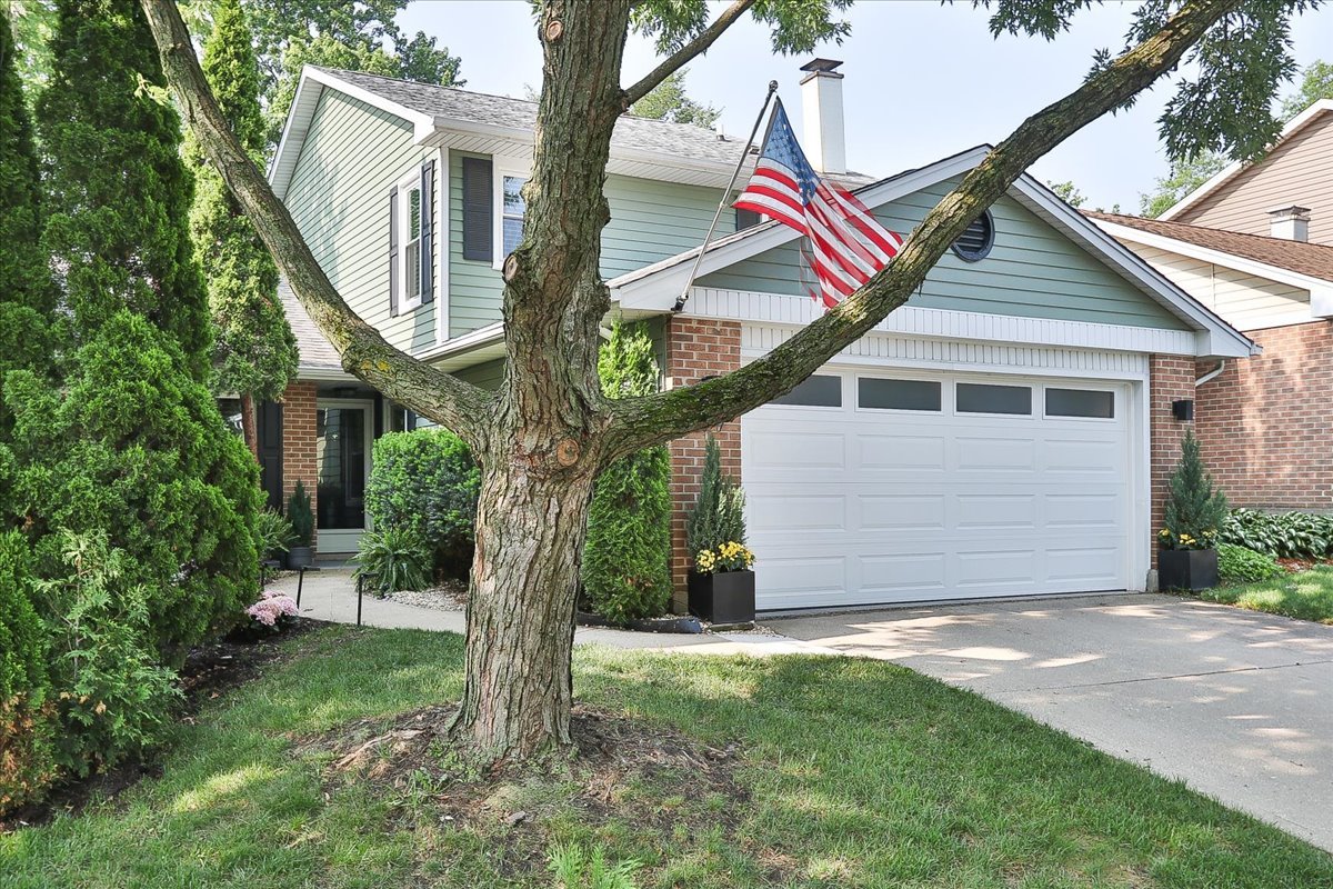 129 Regency Drive