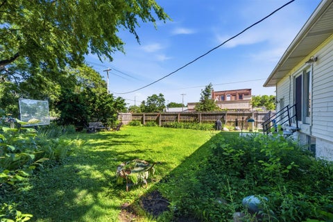 Tiny photo for 228 Anderson Boulevard, Geneva, IL 60134 (MLS # 12682281)