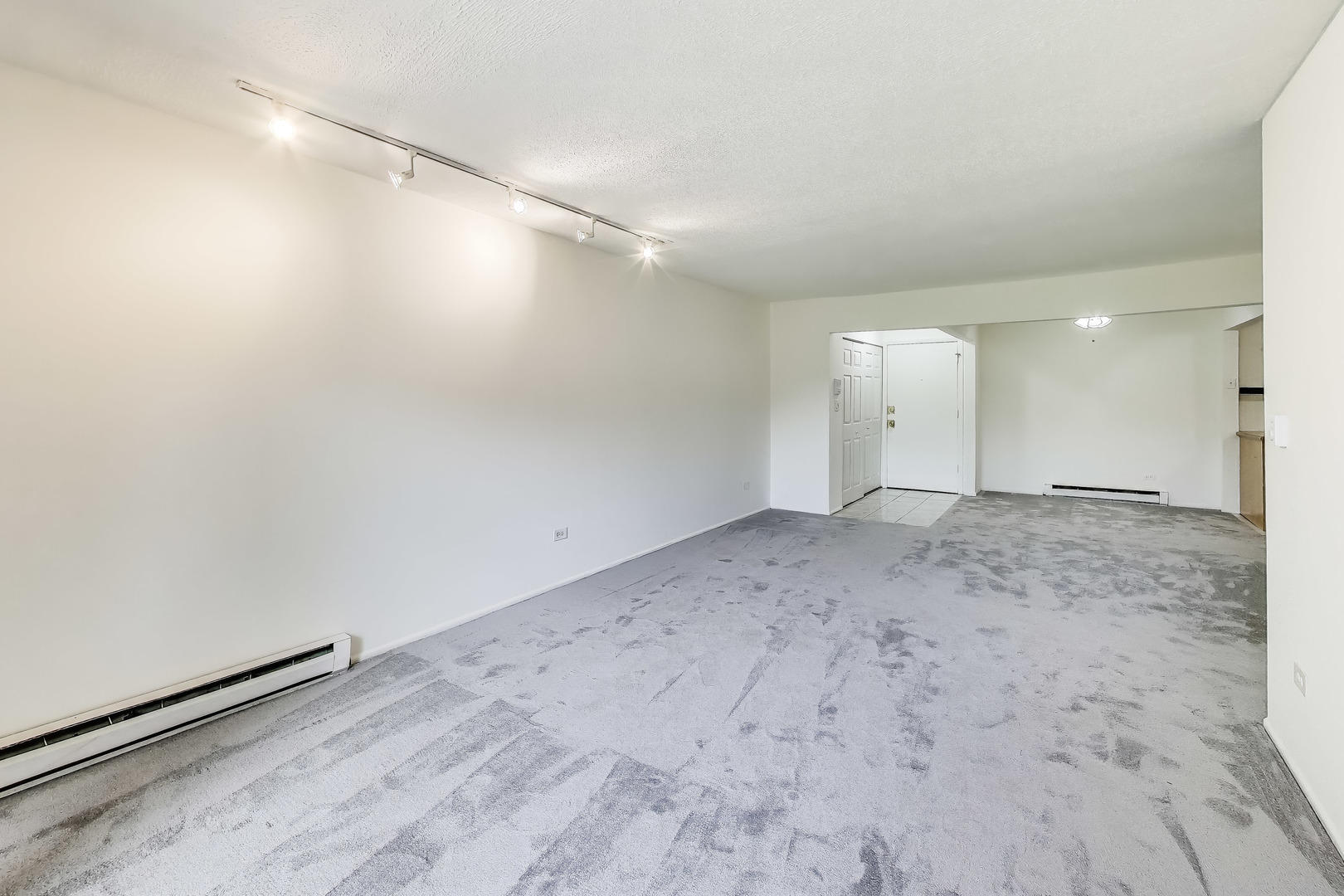 818 E Old Willow Road 101