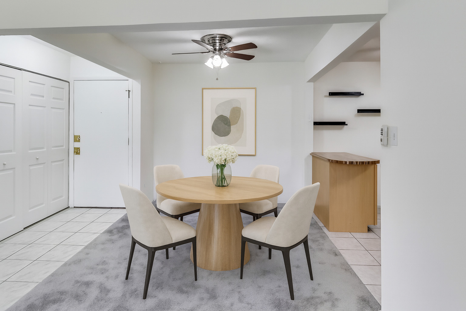 818 E Old Willow Road 101