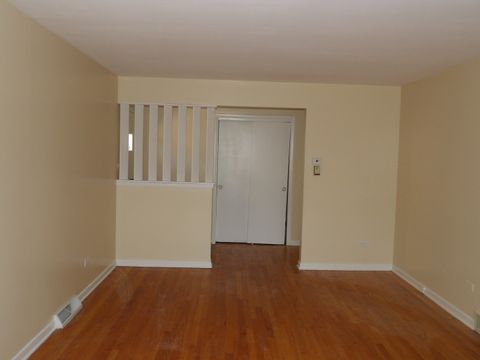 Tiny photo for 15133 DIEKMAN Court, Dolton, IL 60419 (MLS # 12450743)