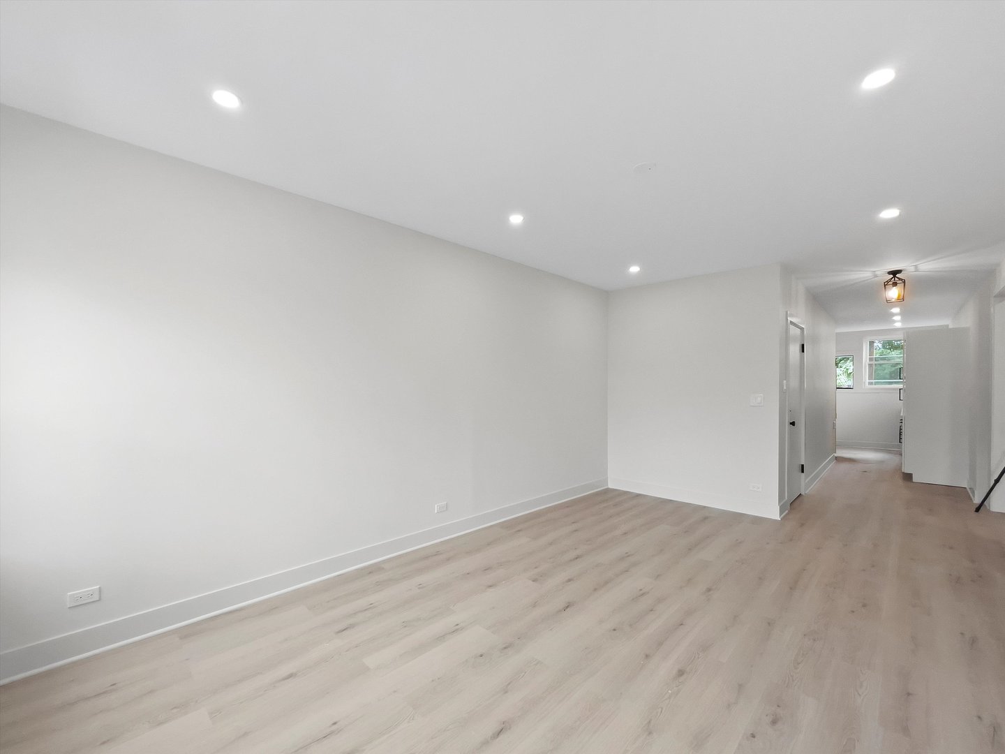 6254 N Whipple Street 2