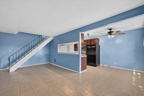 Tiny photo for 507 Darlene Lane #C, Glendale Heights, IL 60139 (MLS # 12723321)