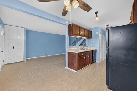 Tiny photo for 507 Darlene Lane #C, Glendale Heights, IL 60139 (MLS # 12723321)