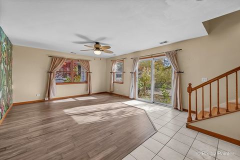 Tiny photo for 31 W Harrison Road, Lombard, IL 60148 (MLS # 12521922)