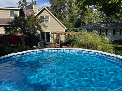 Tiny photo for 31 W Harrison Road, Lombard, IL 60148 (MLS # 12521922)