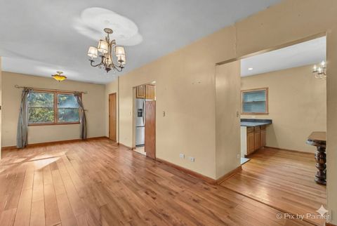 Tiny photo for 31 W Harrison Road, Lombard, IL 60148 (MLS # 12521922)