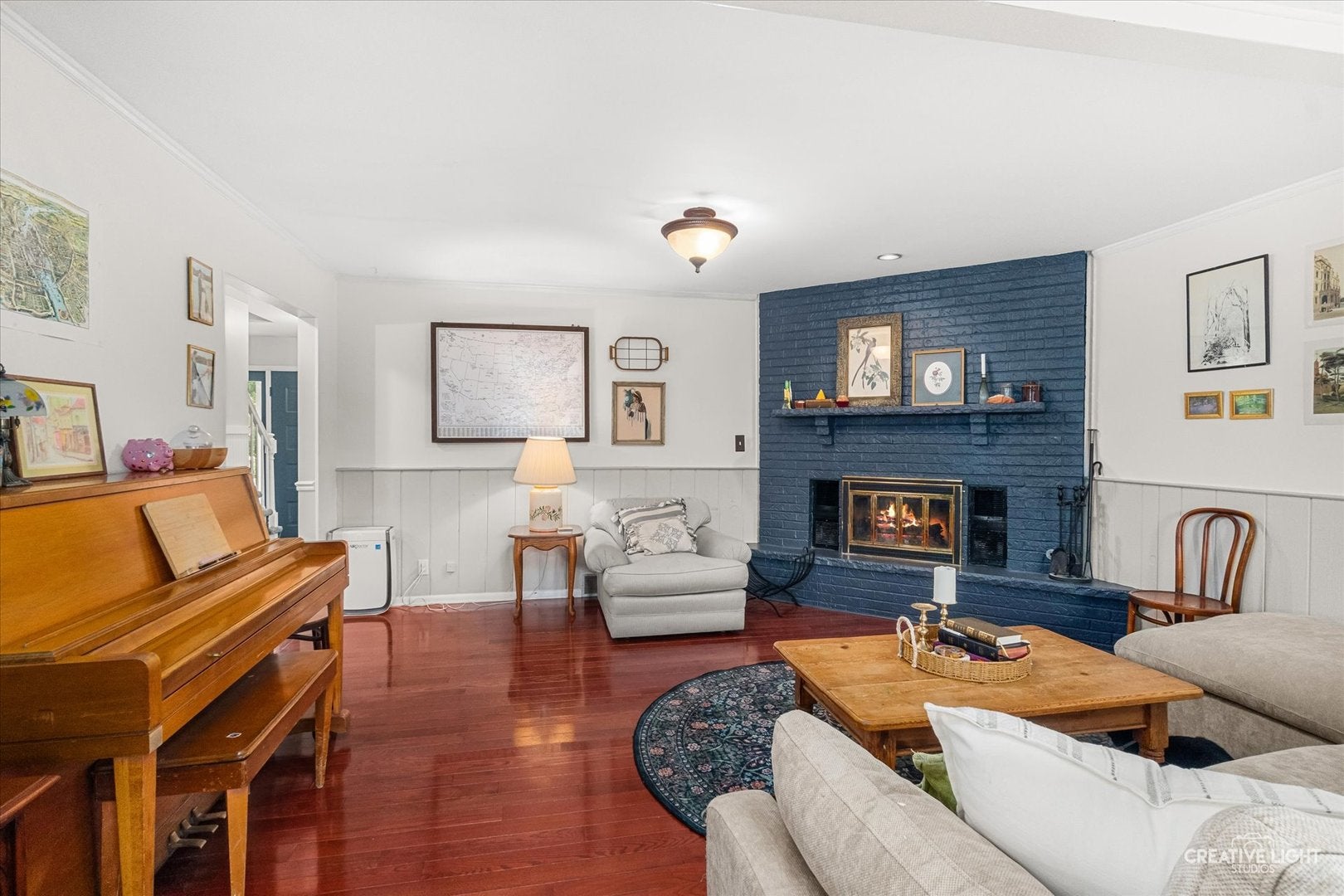 4S170 Hazelcrest Drive