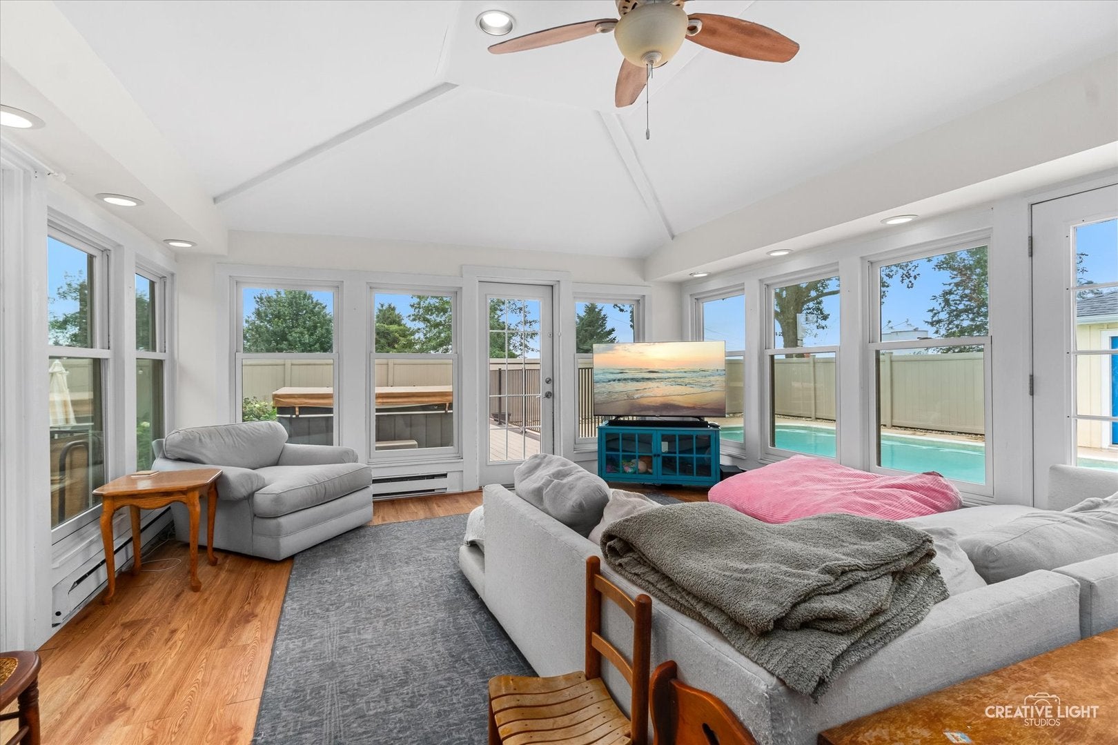 4S170 Hazelcrest Drive