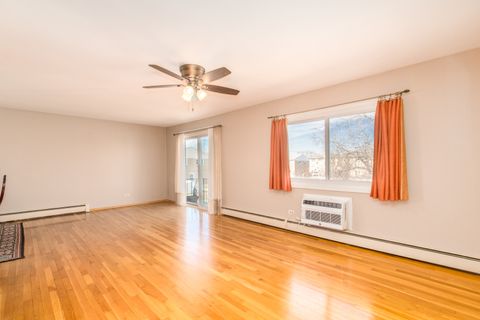 Tiny photo for 9500 Dee Road #202B, Des Plaines, IL 60016 (MLS # 12615477)