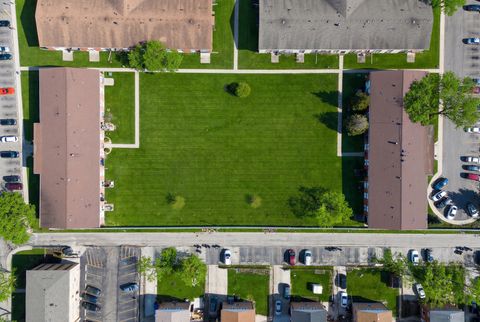 Tiny photo for 9500 Dee Road #202B, Des Plaines, IL 60016 (MLS # 12615477)