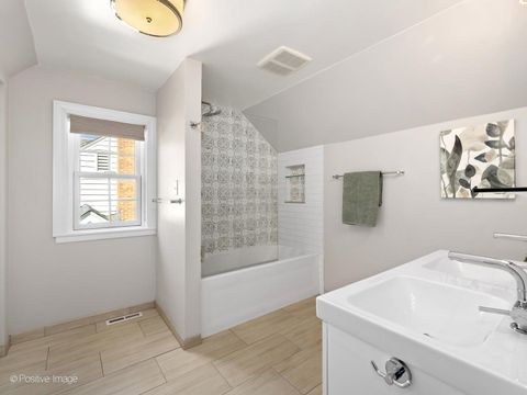 Tiny photo for 3920 Franklin Avenue, Western Springs, IL 60558 (MLS # 12580453)