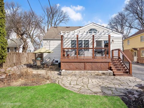 Tiny photo for 3920 Franklin Avenue, Western Springs, IL 60558 (MLS # 12580453)