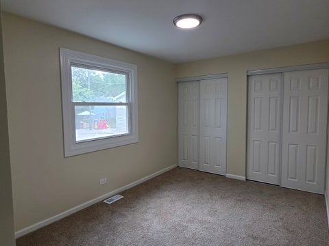 Tiny photo for 70 N Idlewild Avenue, Mundelein, IL 60060 (MLS # 12688407)