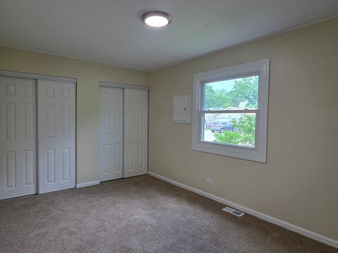 Tiny photo for 70 N Idlewild Avenue, Mundelein, IL 60060 (MLS # 12688407)