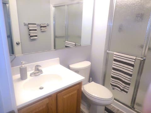 Tiny photo for 1127 S Old Wilke Road #101, Arlington Heights, IL 60005 (MLS # 12682143)