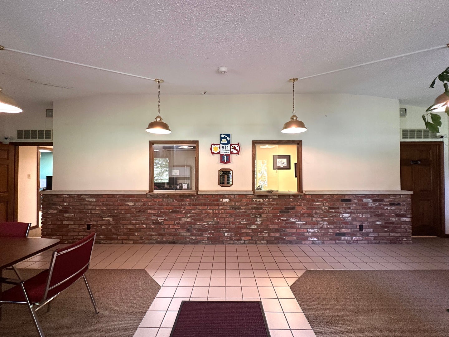 303 N Robinson Circle