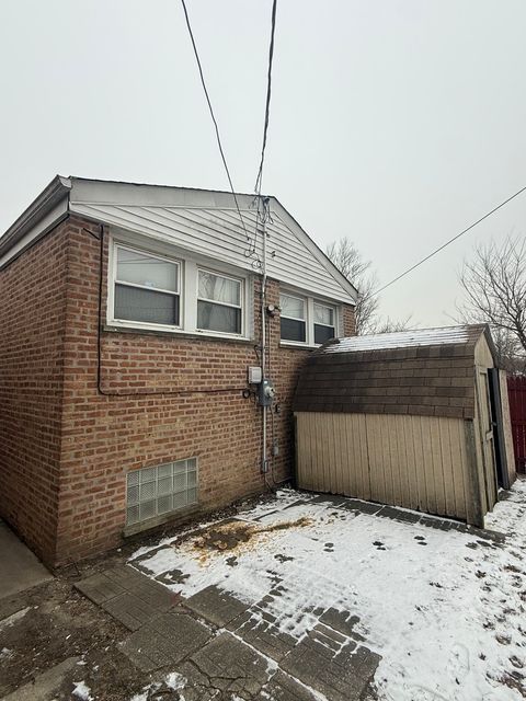 Tiny photo for 1308 W 108th Street, Chicago, IL 60643 (MLS # 12555647)