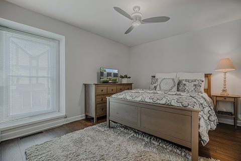 Tiny photo for 831 Garfield Avenue #C, Libertyville, IL 60048 (MLS # 12702869)