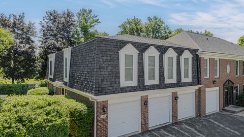 Tiny photo for 831 Garfield Avenue #C, Libertyville, IL 60048 (MLS # 12702869)