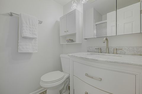 Tiny photo for 831 Garfield Avenue #C, Libertyville, IL 60048 (MLS # 12702869)